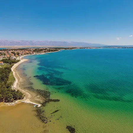 Gorgeous In With Wifi ויר